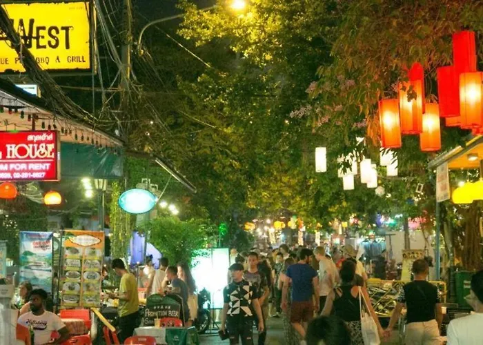 Ostello The Street Bangkok